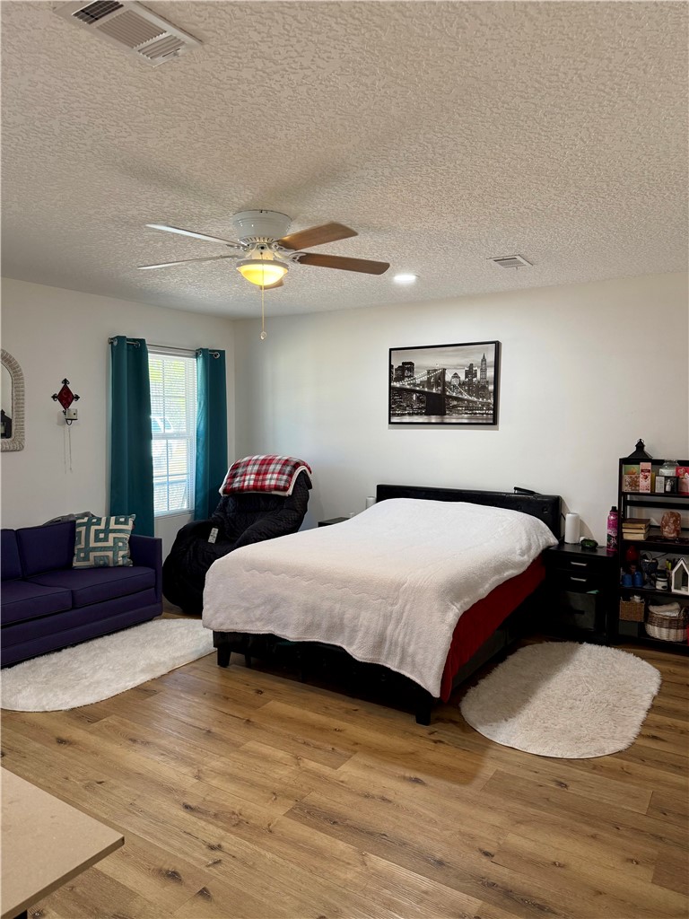 59 Red Hawk Court Waynesville, GA 31566 - Photo 5 of 18