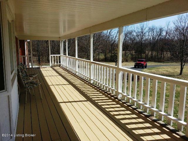 2081 Clark Station Road Fisherville, KY 40023 - Photo 26 of 53 26