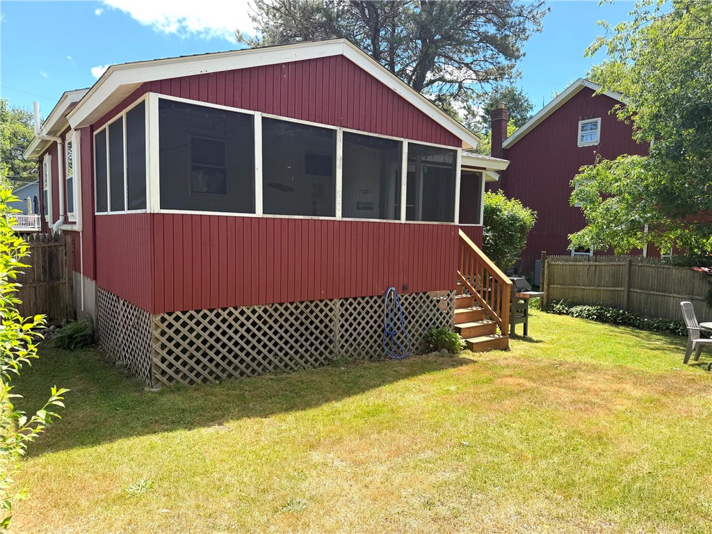 76 Hemlock Road South Kingstown, RI 02879 - Photo 5 of 28