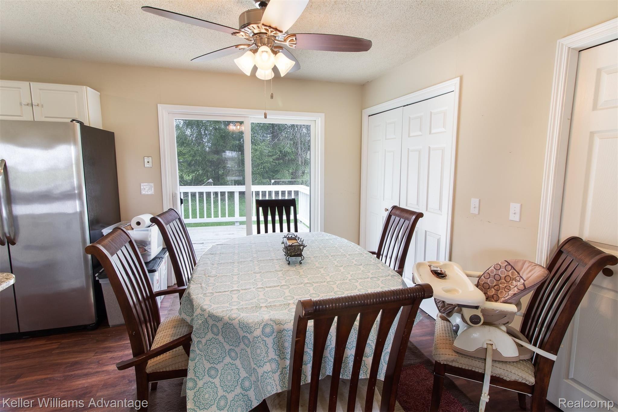 14039 North Bray Road Clio, MI 48420 - Photo 8 of 31 NBrayRd_14039_Dining_01.jpg