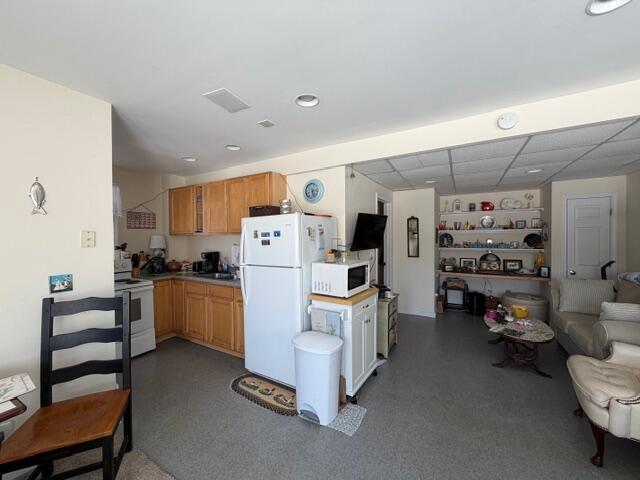 24 Jason Circle Boothbay, ME 04537 - Photo 16 of 18 IMG_4305