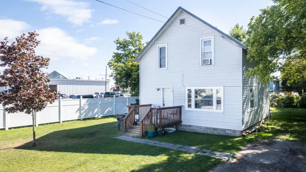 $189,900 | 509 West 1st Street, Cheboygan, MI 49721