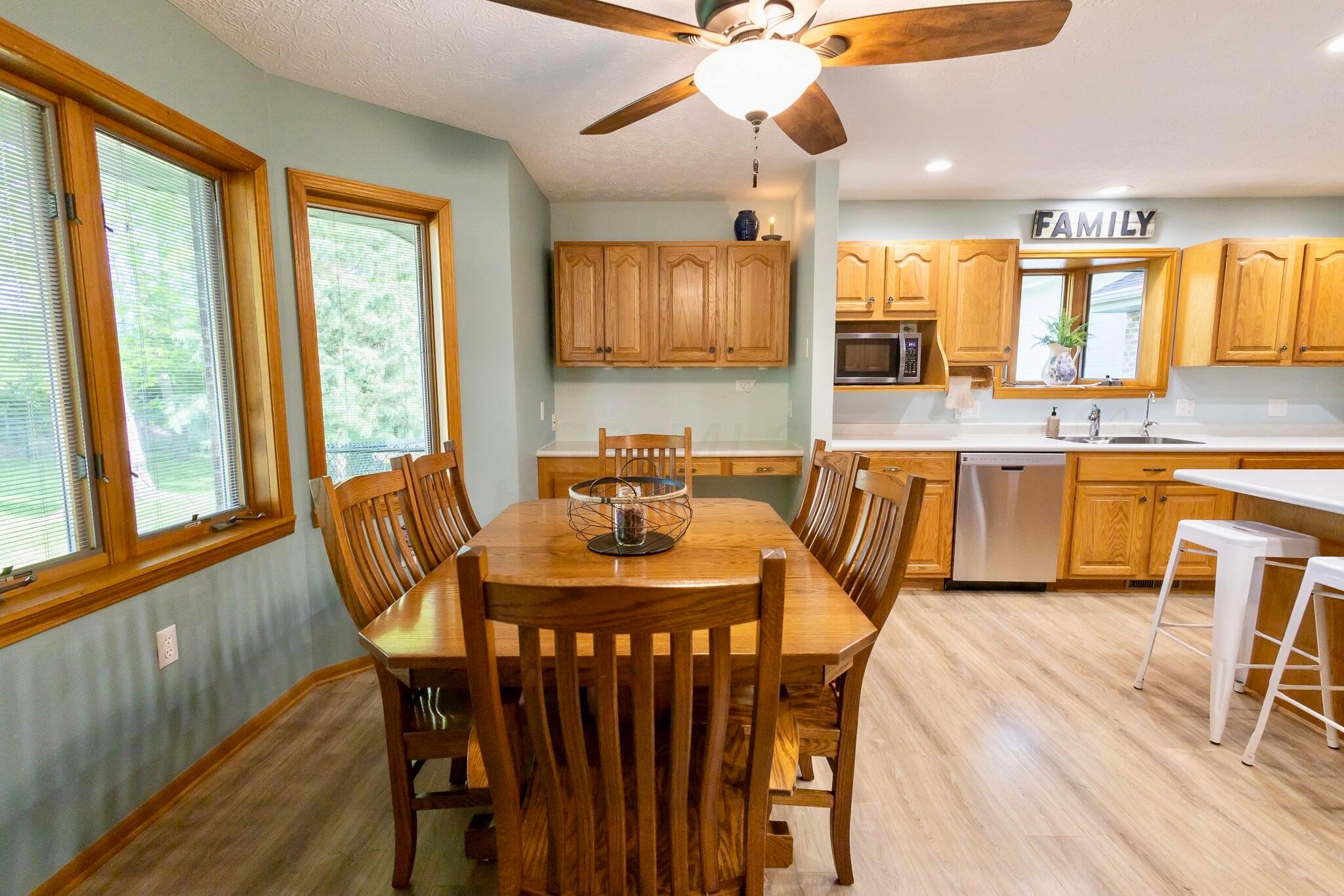1136 Adare Road Marion, OH 43302 - Photo 38 of 60 Kitchen/Dining 1