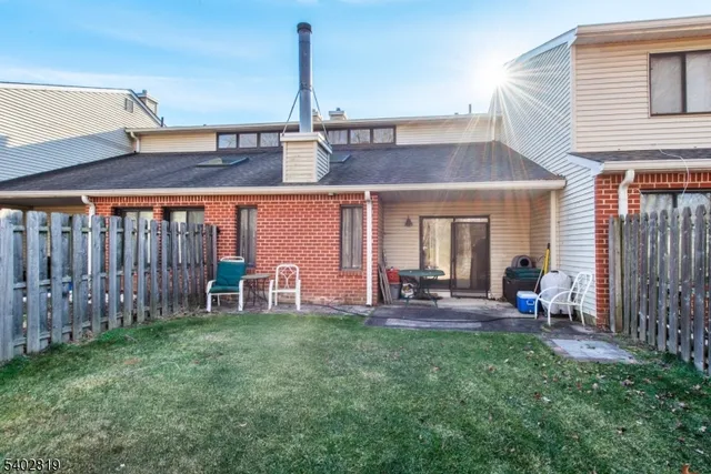 $430,000 | 107 Nightingale Court, Old Bridge, NJ 08857