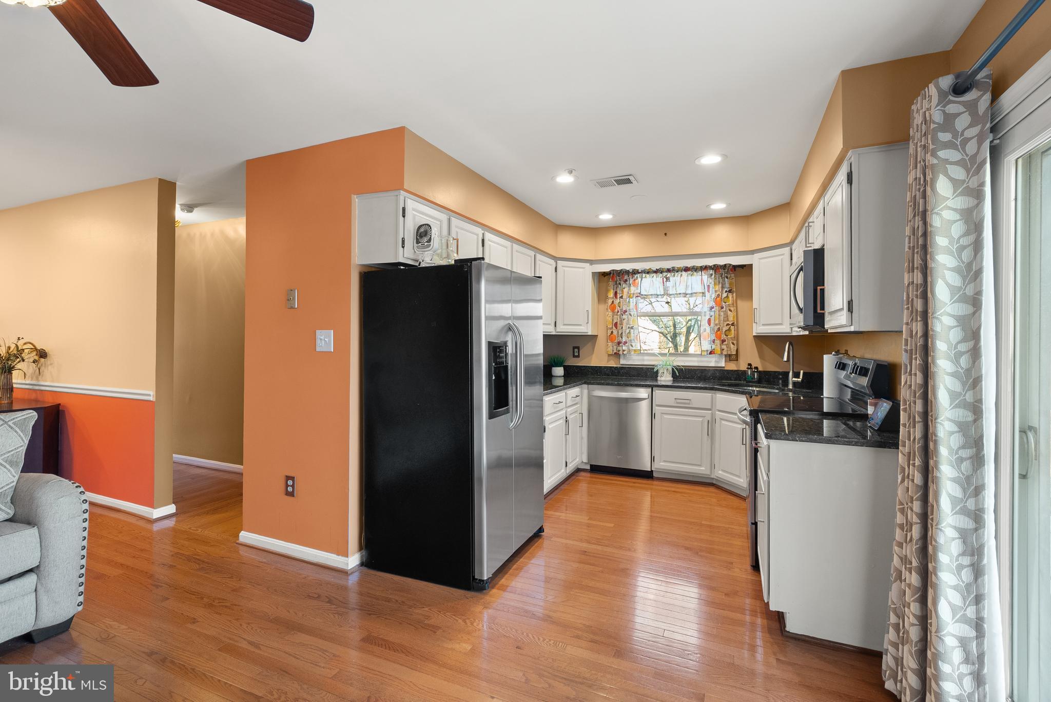 9100 Hardesty Drive Clinton, MD 20735 - Photo 25 of 72 View to Kitchen from Family Room