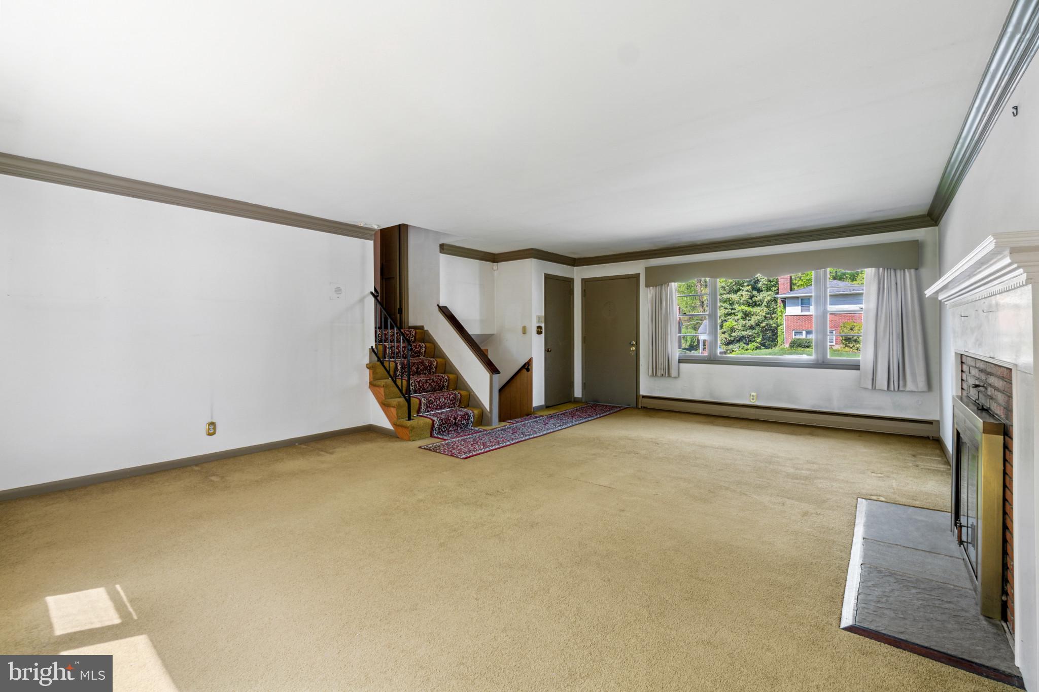 715 Shelley Road Towson, MD 21286 - Photo 3 of 35 Gallery Image 3