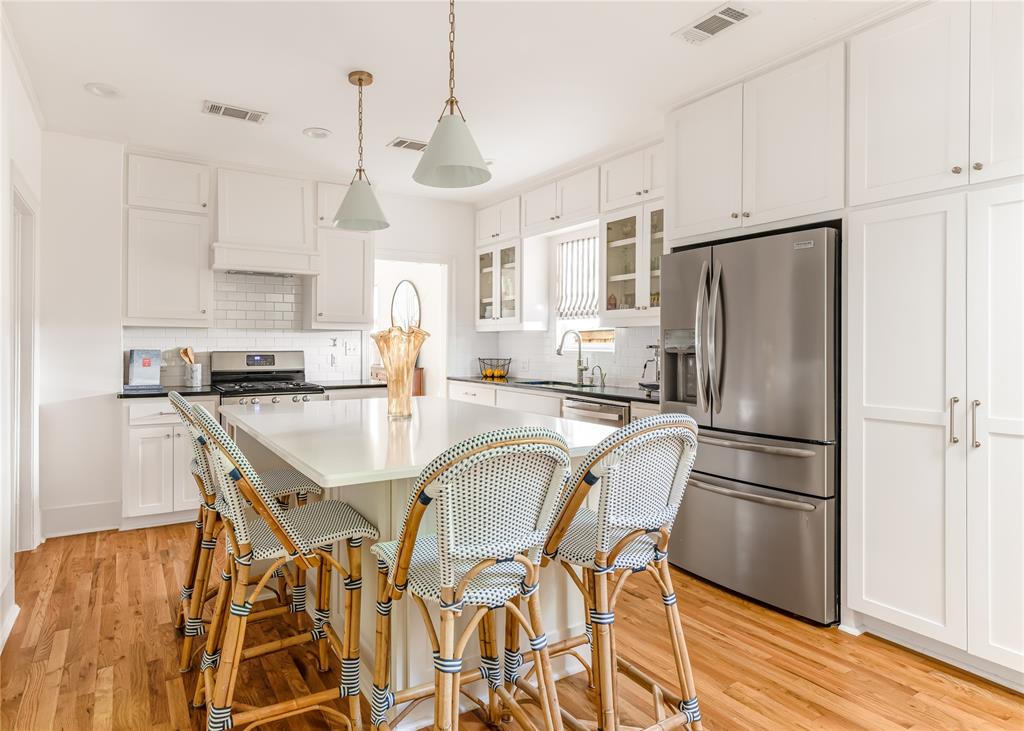 5539 Ridgedale Avenue Dallas, TX 75206 - Photo 7 of 22 Gallery Image 7