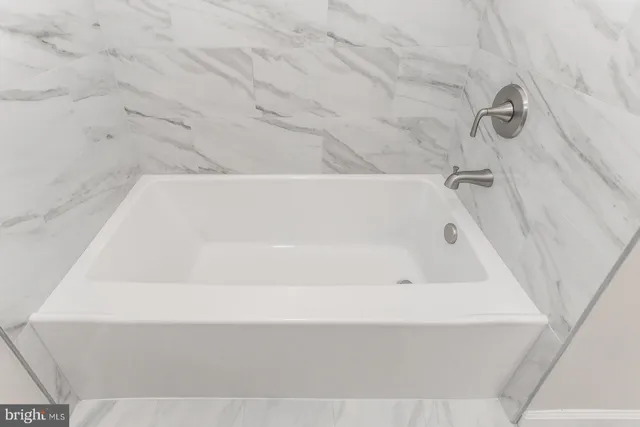 $688,000 | 26 Shamrock Hill Lane, Malvern, PA 19355