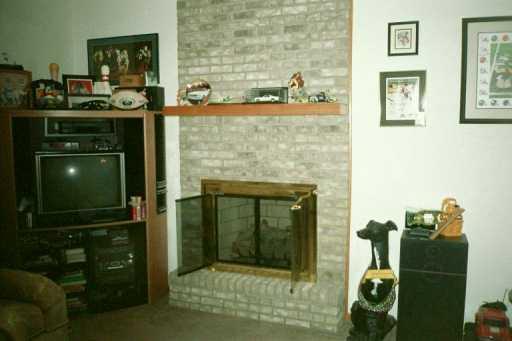 156 Wendel Road Irwin, PA 15642 - Photo 4 of 6 Gallery Image 4