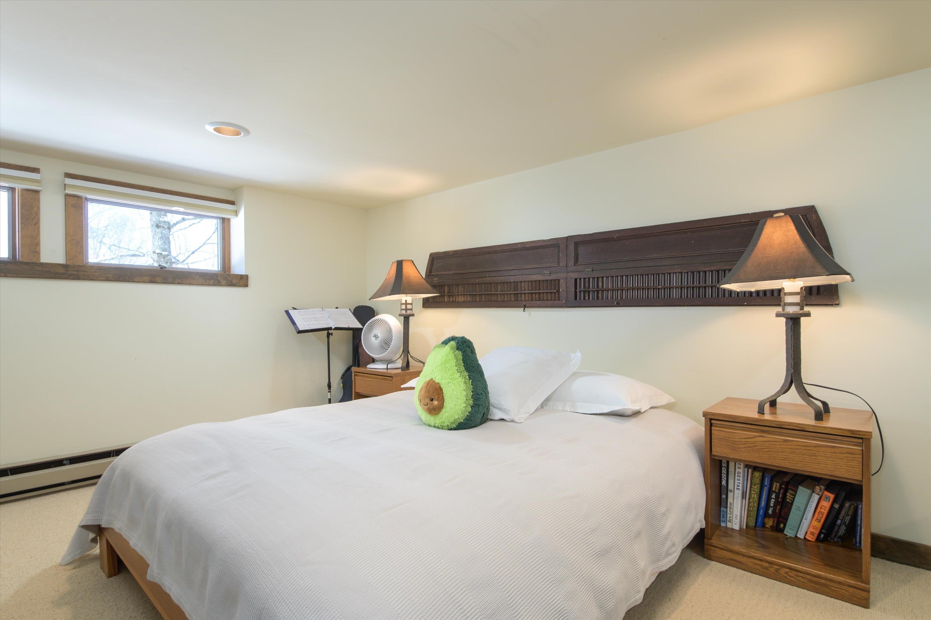 879 East Ash Road, Unit 5 Plymouth, VT 05056 - Photo 12 of 47