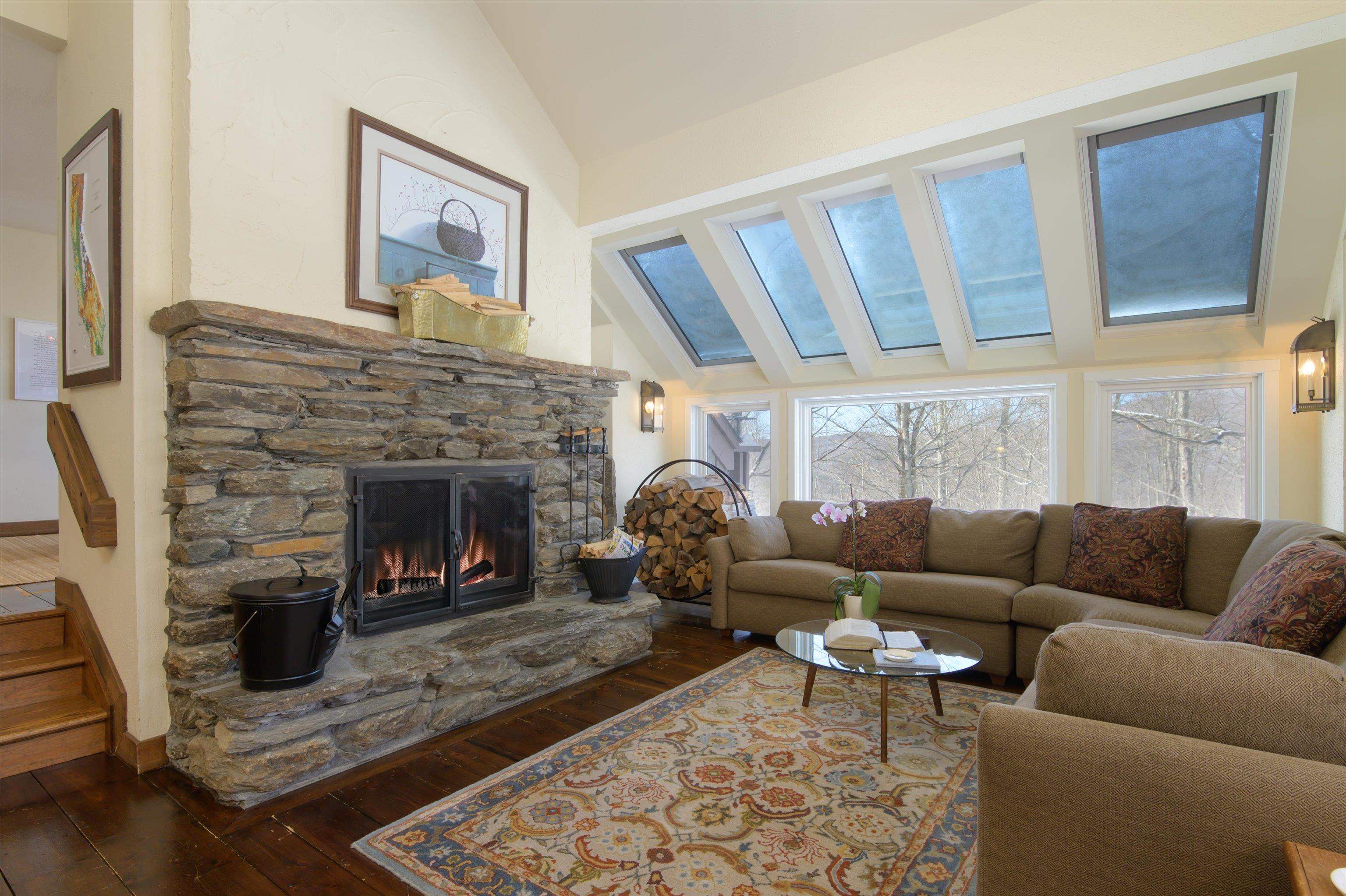 879 East Ash Road, Unit 5 Plymouth, VT 05056 - Photo 2 of 47