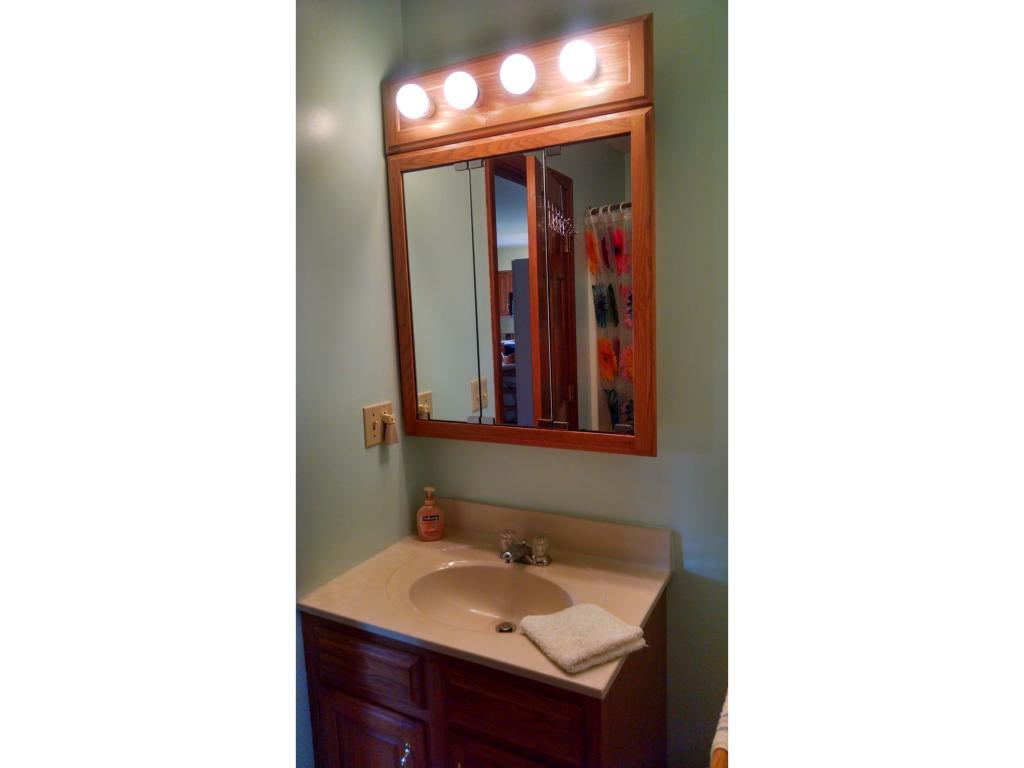 589 Lake Dunmore Road Leicester, VT 05733 - Photo 8 of 28 Gallery Image 8