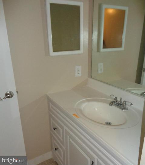 8451 Greenbelt Road, Unit 1 Greenbelt, MD 20770 - Photo 6 of 6 Bath