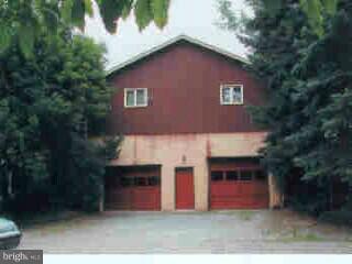 2880 Cedar Top Road Mohnton, PA 19540 - Photo 2 of 6 Gallery Image 2