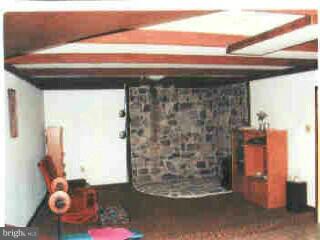 2880 Cedar Top Road Mohnton, PA 19540 - Photo 3 of 6 Gallery Image 3