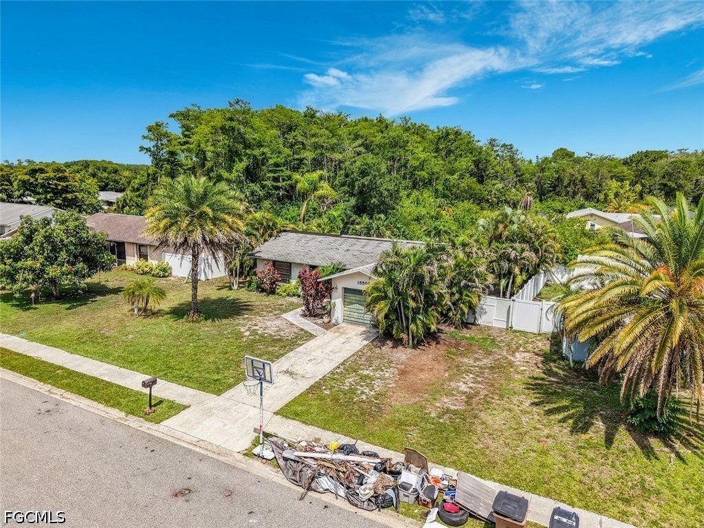 15506 Spring Line Lane Fort Myers, FL 33905 - Photo 18 of 50