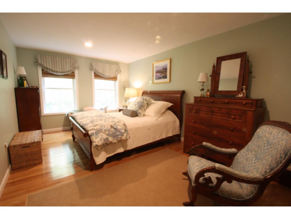 257 Silver Lake Road Hollis, NH 03049 - Photo 15 of 21