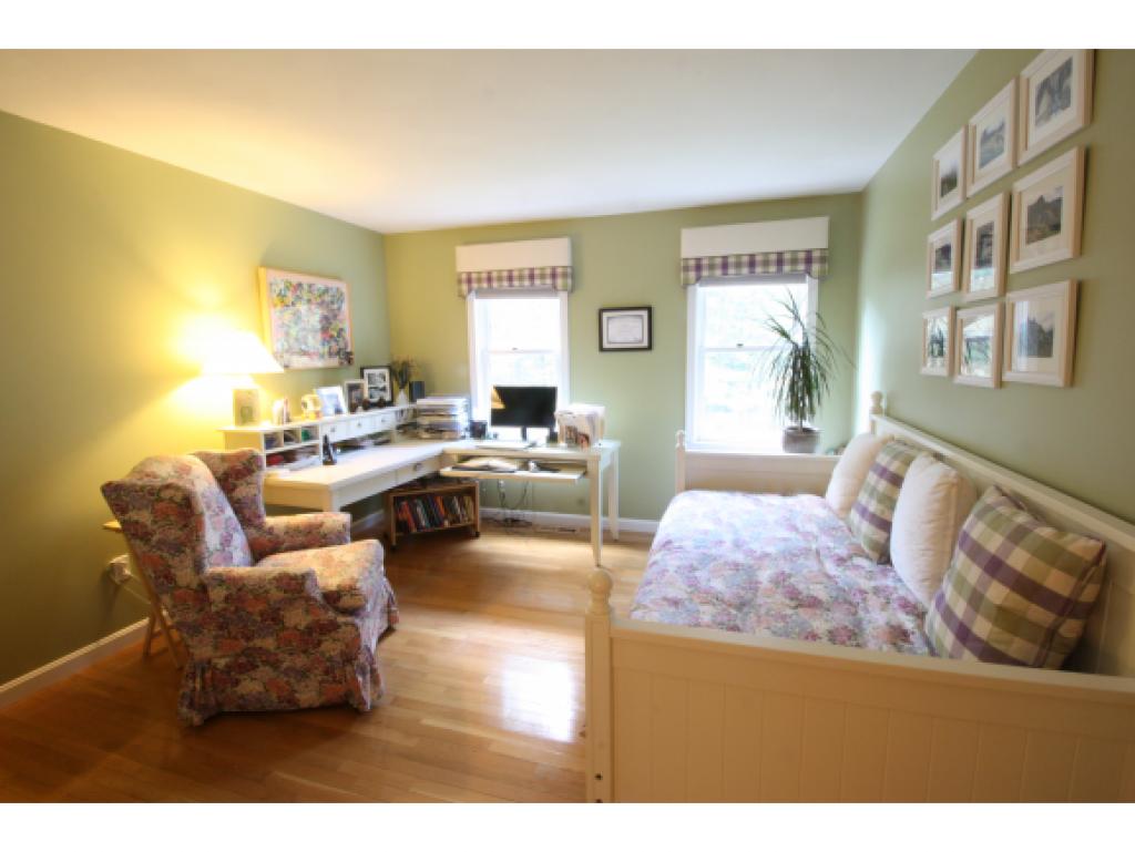 257 Silver Lake Road Hollis, NH 03049 - Photo 16 of 21