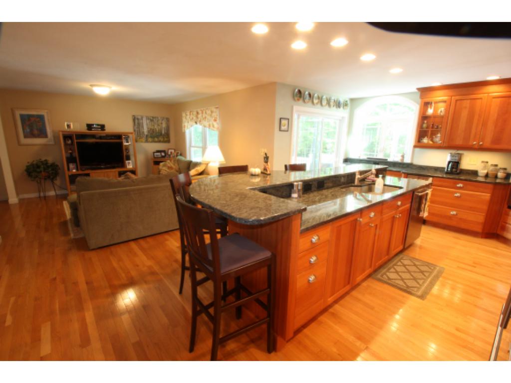 257 Silver Lake Road Hollis, NH 03049 - Photo 6 of 21