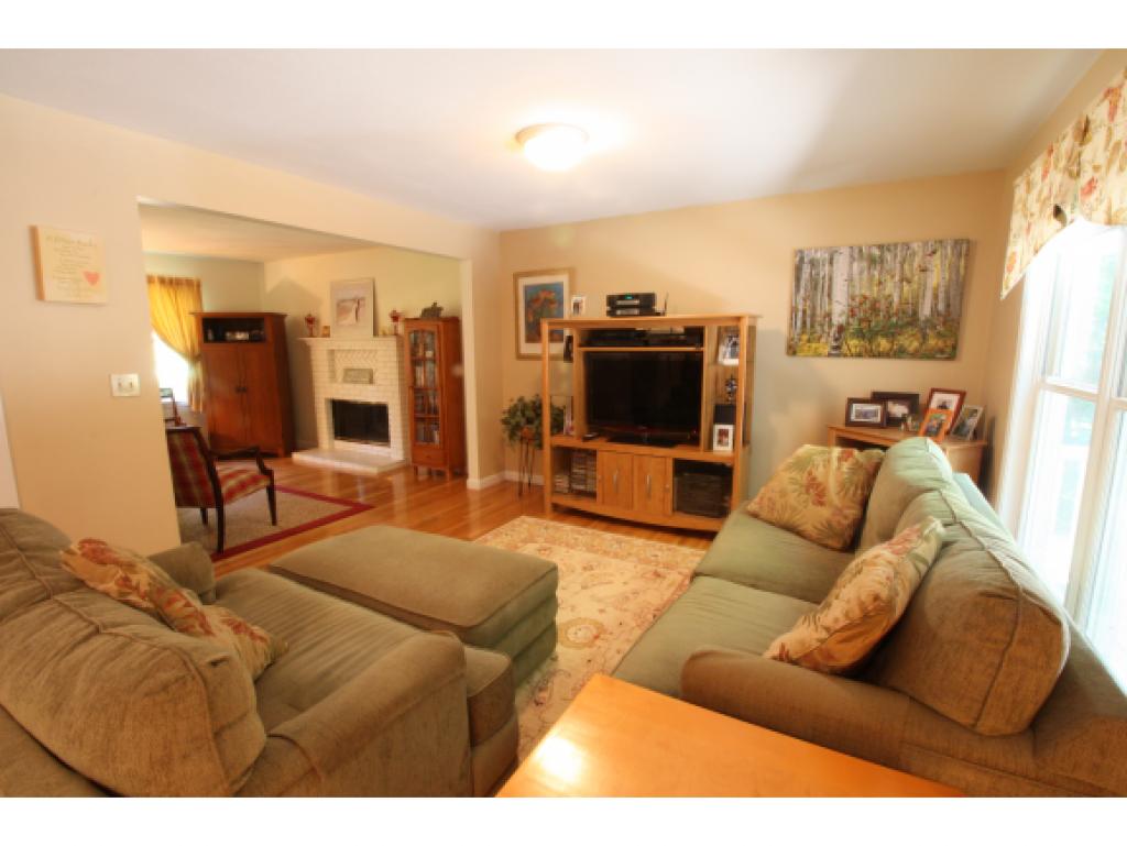 257 Silver Lake Road Hollis, NH 03049 - Photo 7 of 21