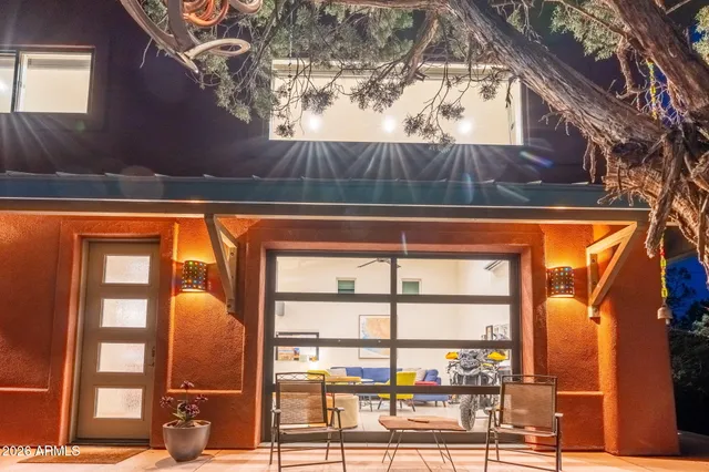 $1,595,000 | 230 Tabletop Road, Sedona, AZ 86336