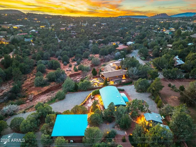 $1,595,000 | 230 Tabletop Road, Sedona, AZ 86336