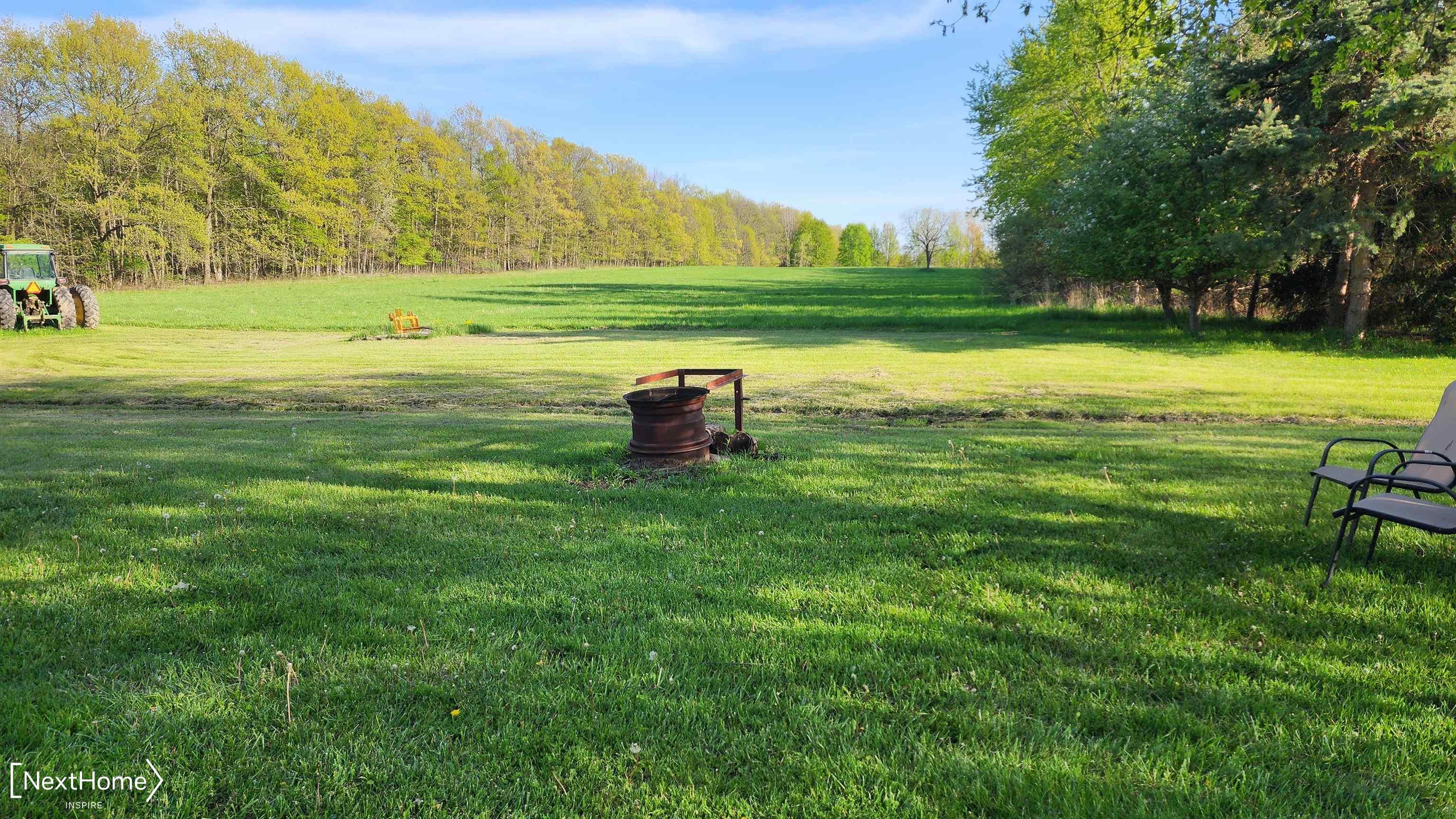 8285 Whitney Road Gaines, MI 48436 - Photo 13 of 17 50102264-12.JPG