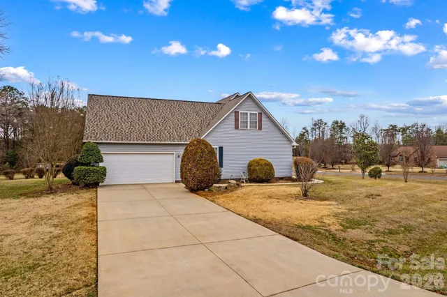 $439,500 | 1082 Kingsway Drive, Salisbury, NC 28146