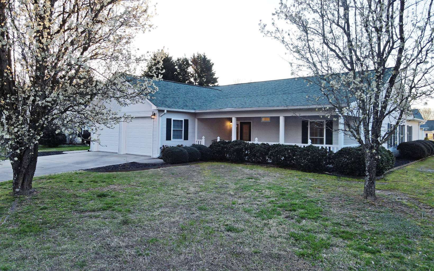 99 Morningview Place Blue Ridge, GA 30513 - Photo 1 of 34 Main View