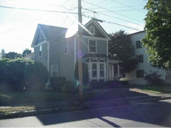 108 Riddle Street Manchester, NH 03102 - Photo 1 of 4