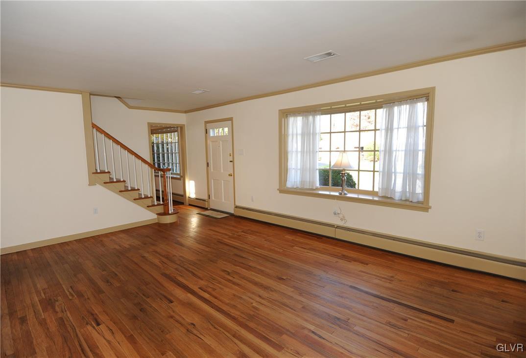 3776 Avon Road Allentown, PA 18104 - Photo 9 of 29 Gallery Image 9