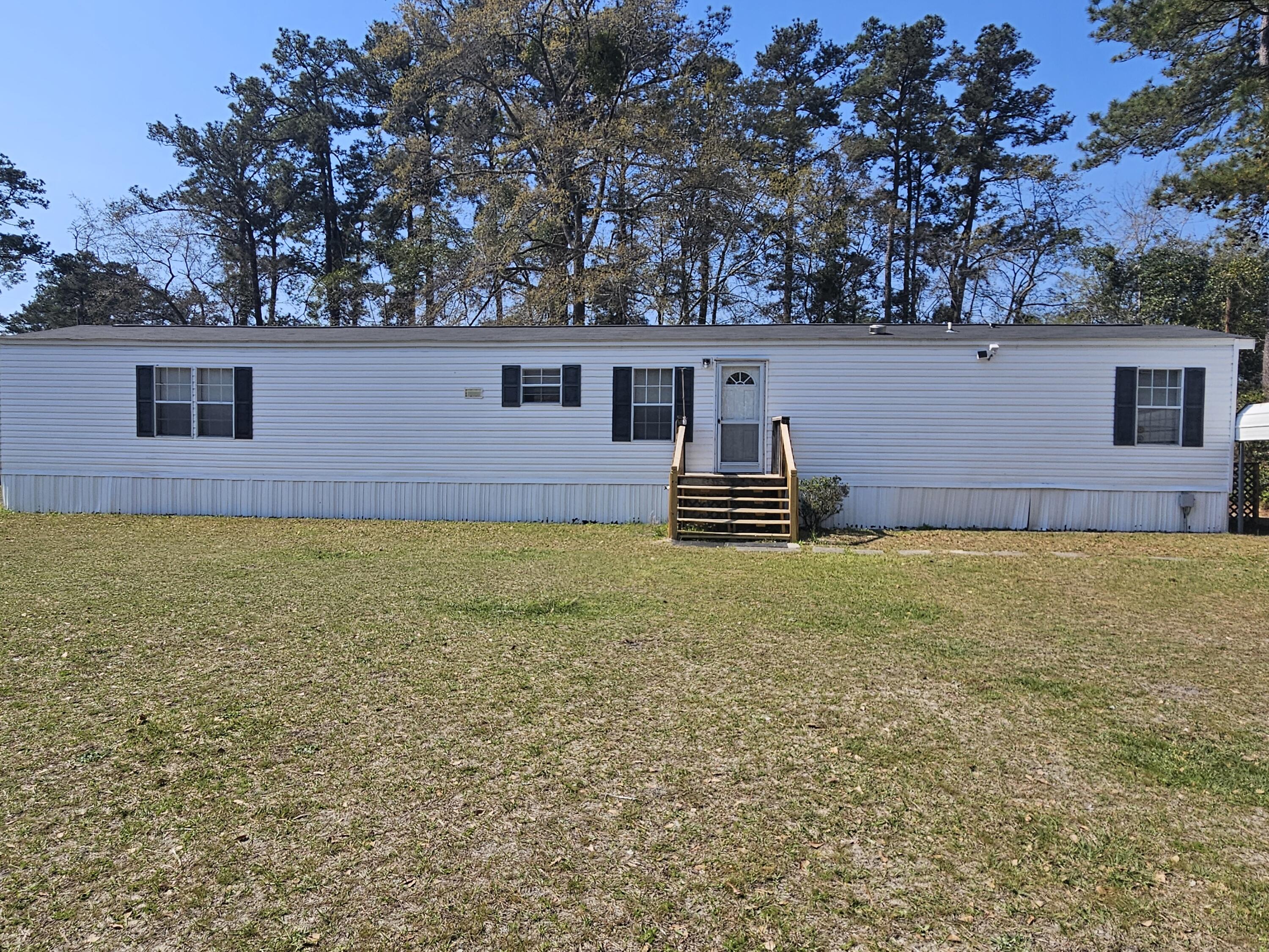 203 Shannon Road Walterboro, SC 29488 - Photo 2 of 24