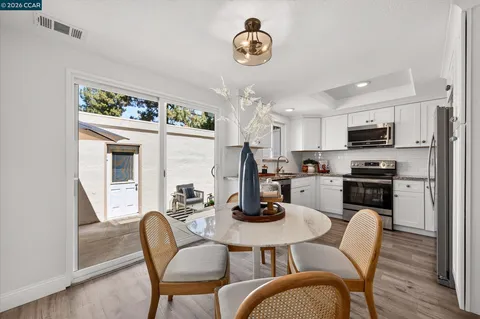 $569,000 | 1806 Wildbrook Court, Unit A, Concord, CA 94521