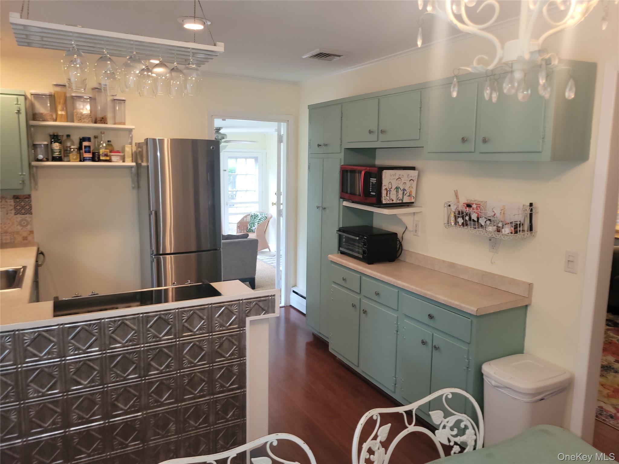 10 Graham Road Hampton Bays, NY 11946 - Photo 13 of 30