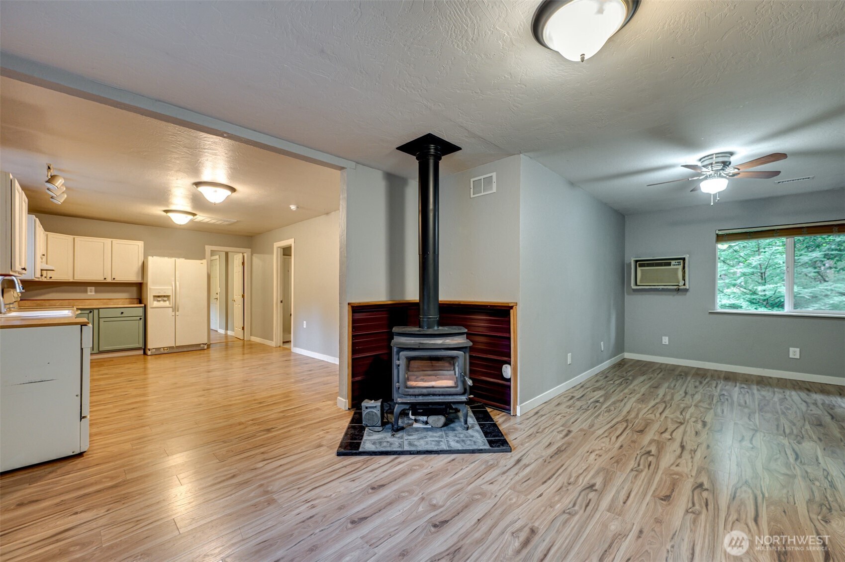 180 Sassys Crk Road Ariel, WA 98603 - Photo 21 of 40