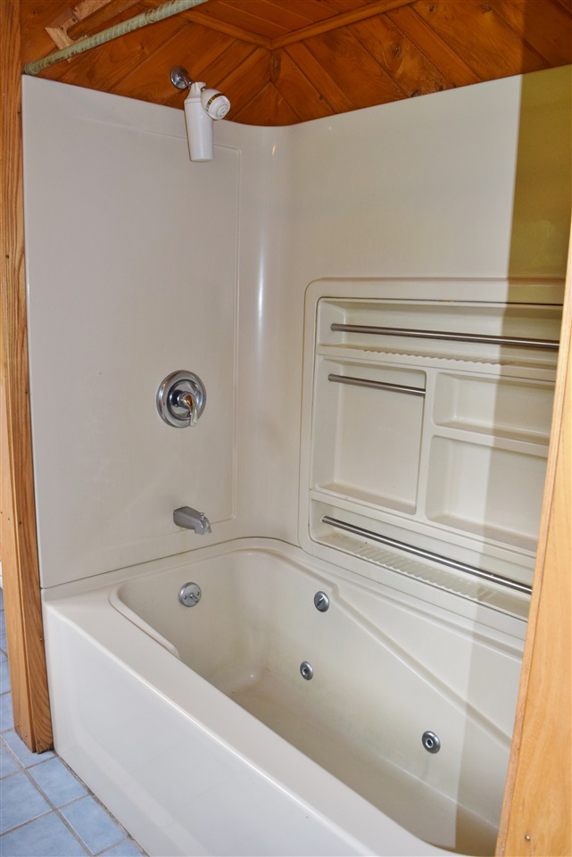 289 Meadows Road Jefferson, NH 03583 - Photo 24 of 39 Gallery Image 24