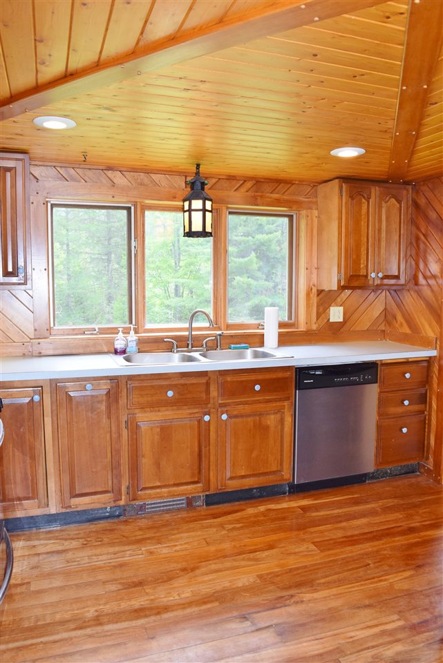 289 Meadows Road Jefferson, NH 03583 - Photo 7 of 39 Gallery Image 7