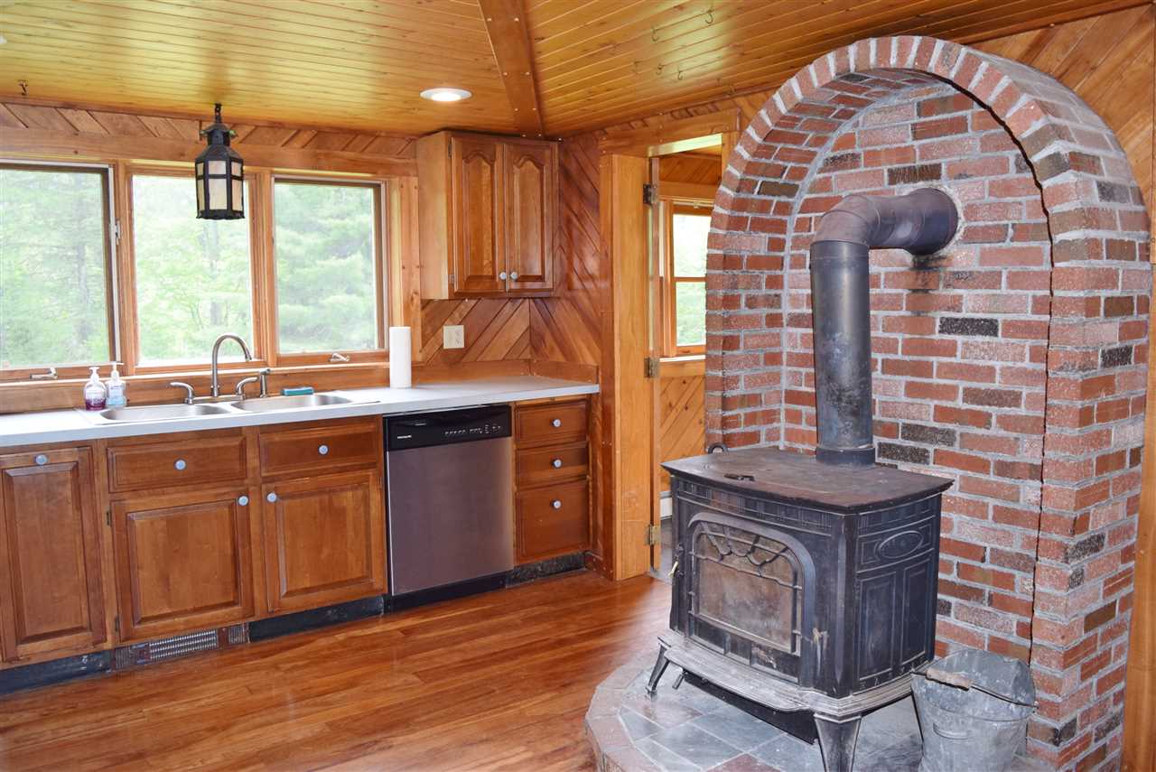289 Meadows Road Jefferson, NH 03583 - Photo 8 of 39 Gallery Image 8