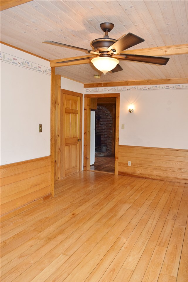 289 Meadows Road Jefferson, NH 03583 - Photo 10 of 39 Gallery Image 10