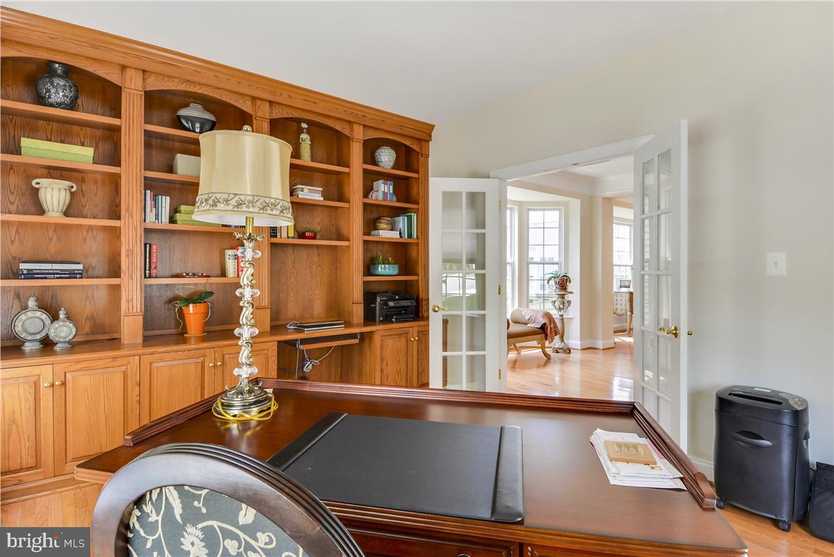 22817 Highcrest Circle Brambleton, VA 20148 - Photo 14 of 41