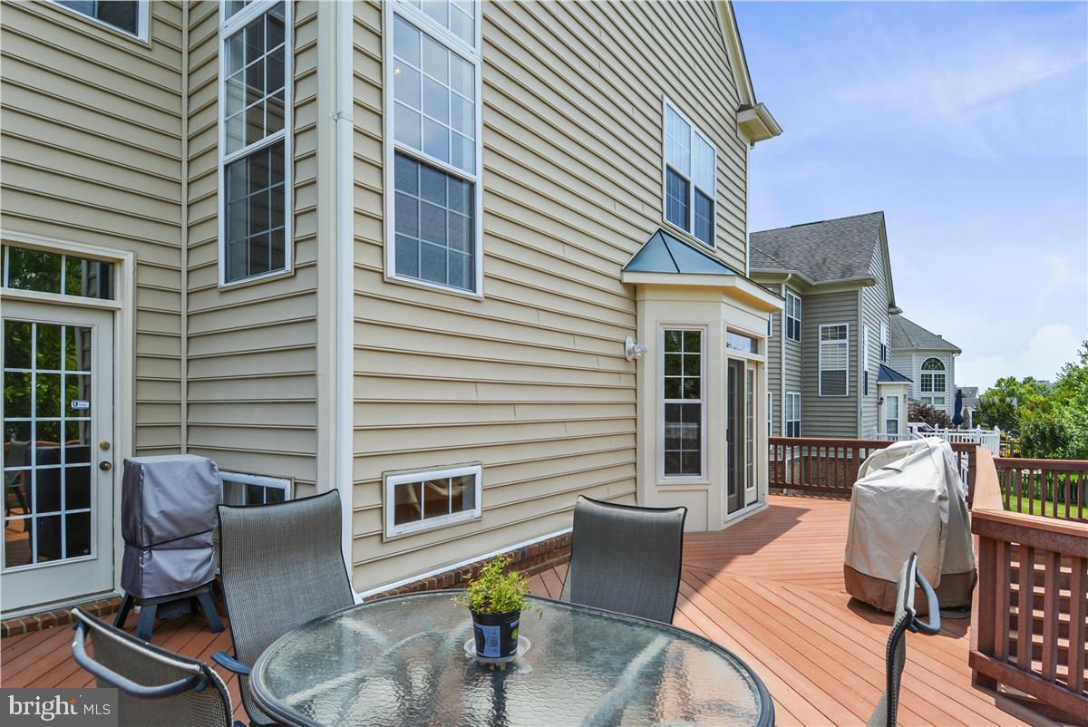 22817 Highcrest Circle Brambleton, VA 20148 - Photo 9 of 41