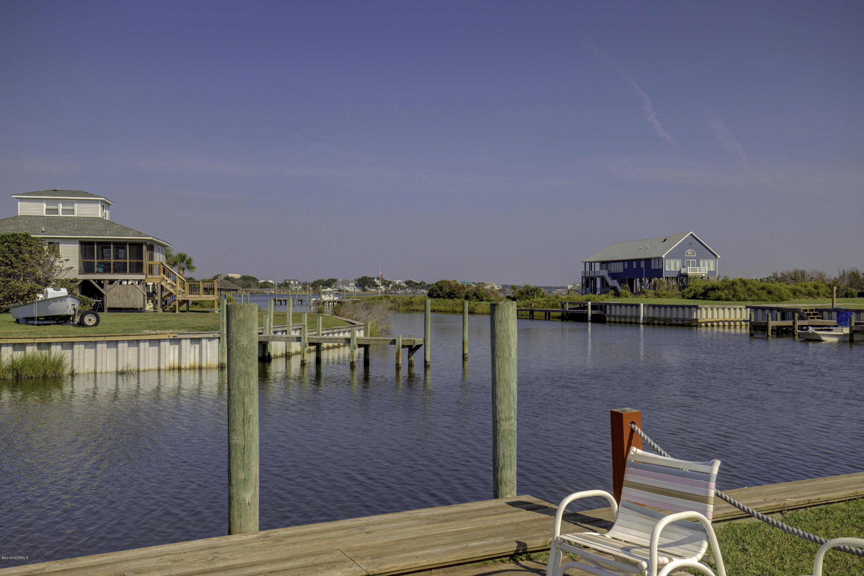 1675 New River Inlet Road North Topsail Beach, NC 28460 - Photo 5 of 32 1675 New River Inlet Road - Interiors_4