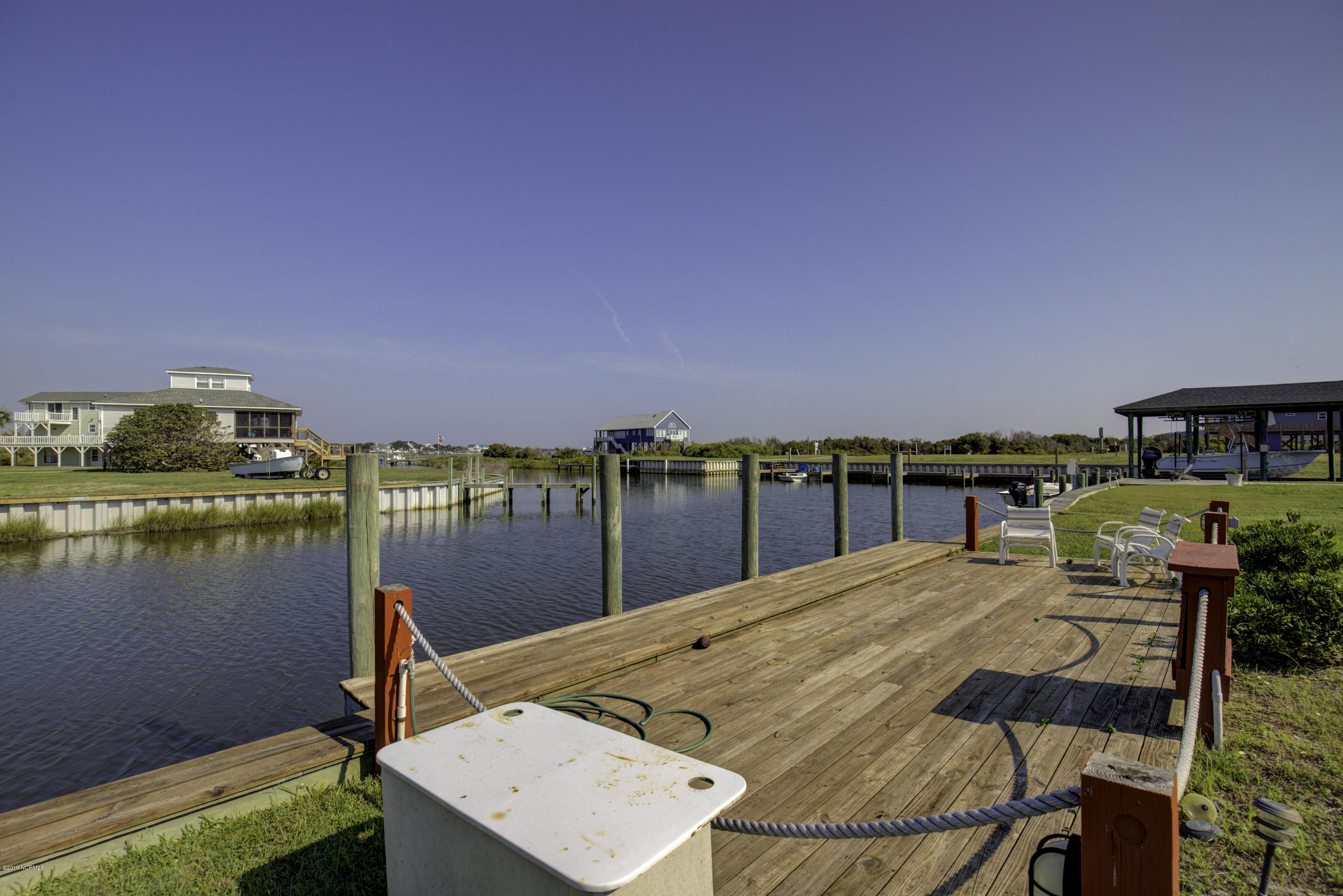 1675 New River Inlet Road North Topsail Beach, NC 28460 - Photo 7 of 32 1675 New River Inlet Road - Interiors_6