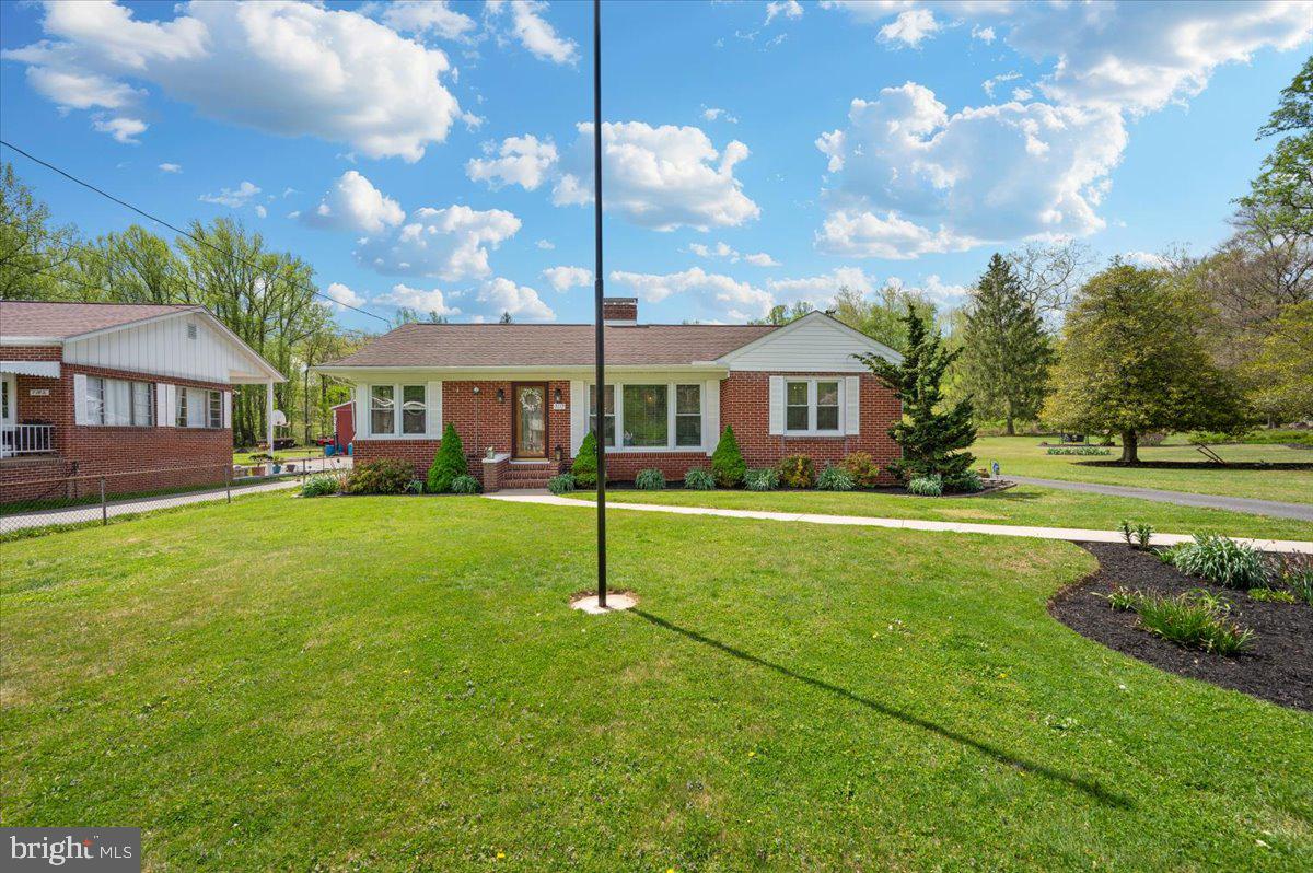 7117 Blue Mountain Road Thurmont, MD 21788 - Photo 65 of 80 a view of house with a garden