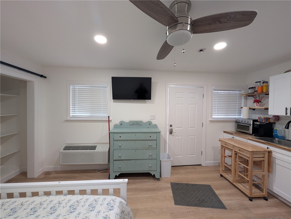 53 Winnapaug Road, Unit 5 Westerly, RI 02891 - Photo 2 of 12