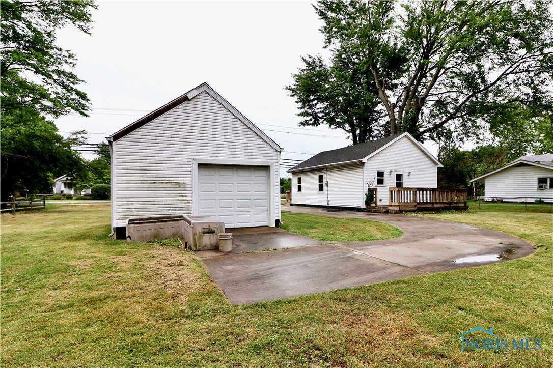 4134 Angola Road Toledo, OH 43615 - Photo 33 of 39 Gallery Image 33
