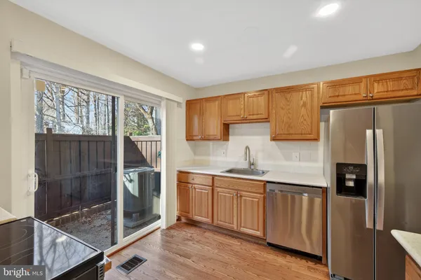 $3,500 | 9250 Three Oaks Drive, Silver Spring, MD 20901