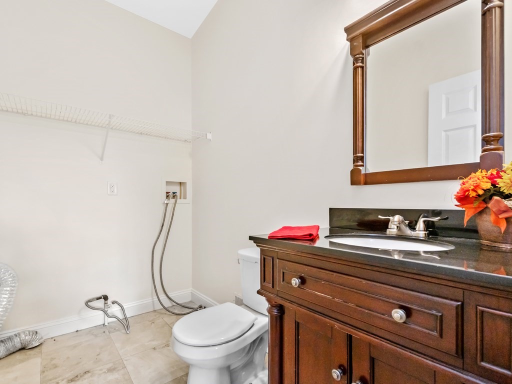 110 Cart Path Road Dracut, MA 01826 - Photo 25 of 30 Gallery Image 25