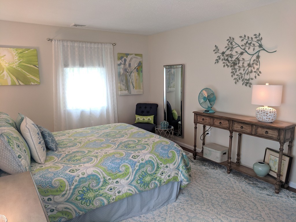 10 Elizabeth Road Foxboro, MA 02035 - Photo 12 of 26 Gallery Image 12