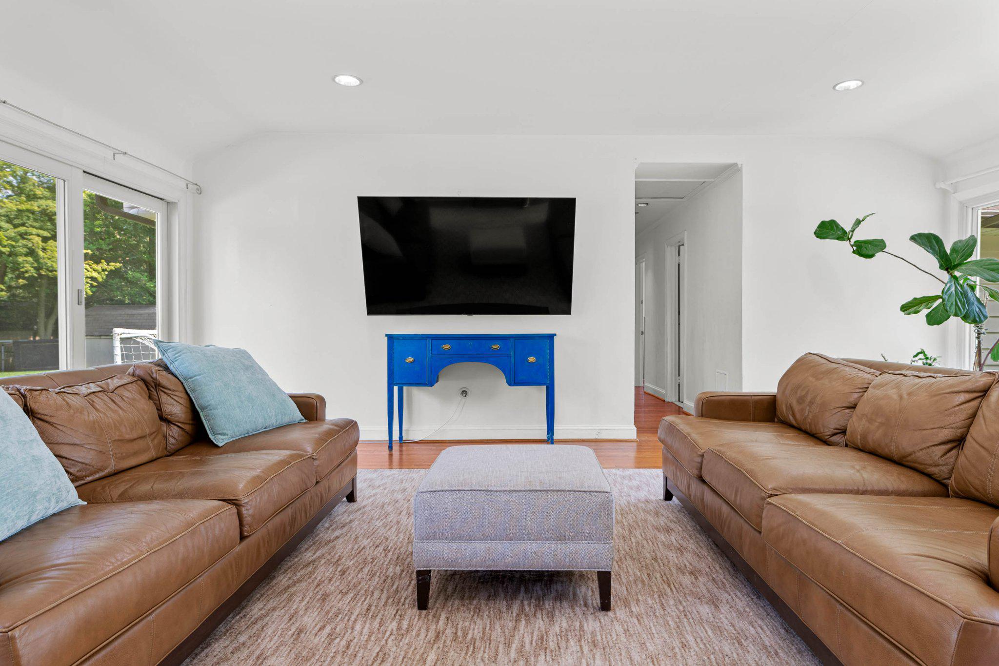1162 Dewitt Road Wayne, PA 19087 - Photo 7 of 49 Family Room